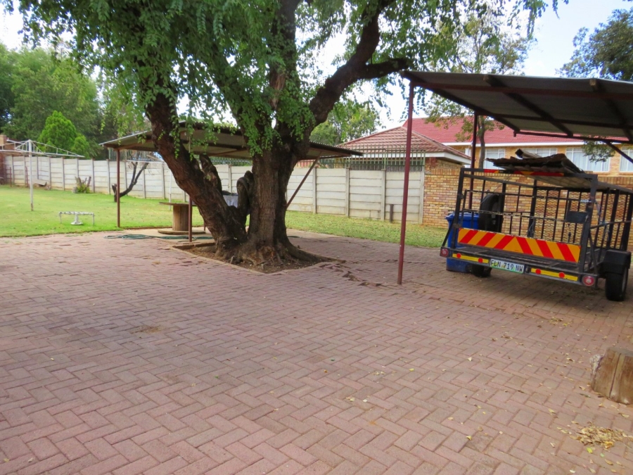 4 Bedroom Property for Sale in Orkney North West